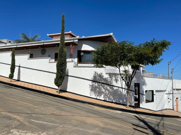 Imagem Casa com 3 Quartos à Venda, 266 m² em Cândida Ferreira - Contagem Imagem Casa com 3 Quartos à Venda, 266 m² em Cândida Ferreira - Contagem