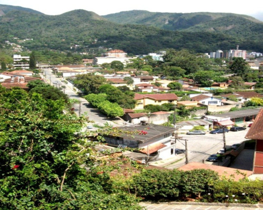 Imagem Casa com 4 Quartos à Venda, 260 m² em Caxangá - Teresópolis Imagem Casa com 4 Quartos à Venda, 260 m² em Caxangá - Teresópolis
