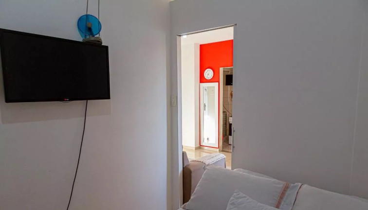 Imagem Kitnet com 1 Quarto à Venda, 30 m² em Santa Efigênia - São Paulo