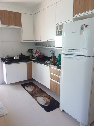 Imagem Casa com 3 Quartos à Venda, 300 m²