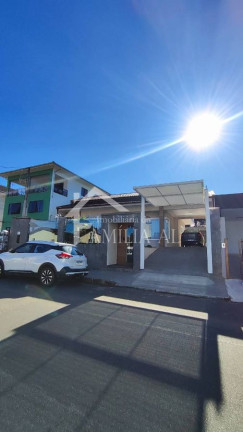 Imagem Casa com 2 Quartos à Venda, 168 m² em Iririú - Joinville