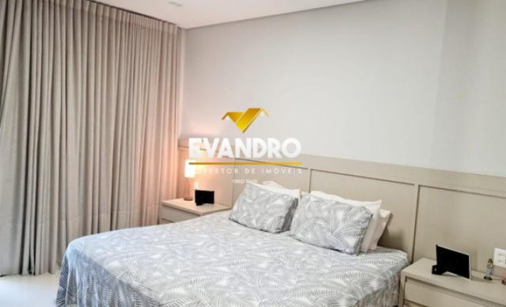 Imagem Apartamento com 4 Quartos à Venda, 247 m² em Duque De Caxias - Cuiabá Imagem Apartamento com 4 Quartos à Venda, 247 m² em Duque De Caxias - Cuiabá