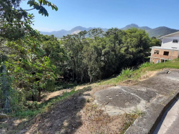 Imóvel à Venda, 388 m² em Vendaval - Biguaçu