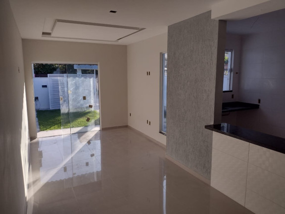 Imagem Casa com 3 Quartos à Venda, 100 m² em Praia De Itaipuaçu (itaipuaçu) - Maricá Imagem Casa com 3 Quartos à Venda, 100 m² em Praia De Itaipuaçu (itaipuaçu) - Maricá
