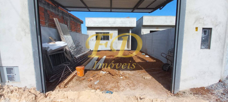 Imagem Casa com 2 Quartos à Venda, 170 m² em Jardim Lucia 1 - Mairiporã Imagem Casa com 2 Quartos à Venda, 170 m² em Jardim Lucia 1 - Mairiporã