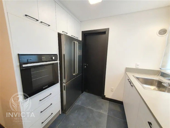Imagem Cobertura com 3 Quartos à Venda, 268 m² em Pioneiros - Balneário Camboriú Imagem Cobertura com 3 Quartos à Venda, 268 m² em Pioneiros - Balneário Camboriú