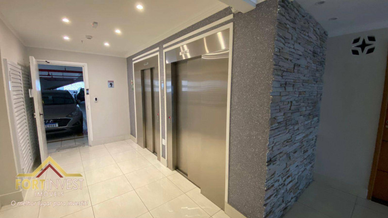 Imagem Imóvel com 1 Quarto à Venda, 40 m² em Boqueirão - Praia Grande Imagem Imóvel com 1 Quarto à Venda, 40 m² em Boqueirão - Praia Grande