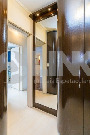 Imagem Imóvel com 4 Quartos à Venda, 290 m² em Jardim Lindóia - Porto Alegre Imagem Imóvel com 4 Quartos à Venda, 290 m² em Jardim Lindóia - Porto Alegre