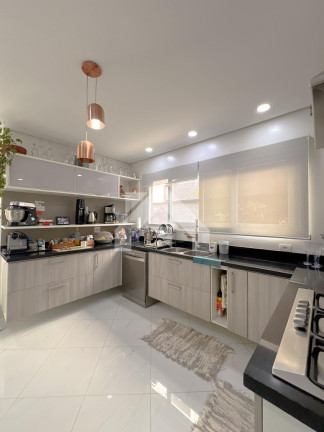 Imagem Casa de Condomínio com 4 Quartos à Venda, 330 m² em Alphaville - Santana De Parnaíba Imagem Casa de Condomínio com 4 Quartos à Venda, 330 m² em Alphaville - Santana De Parnaíba