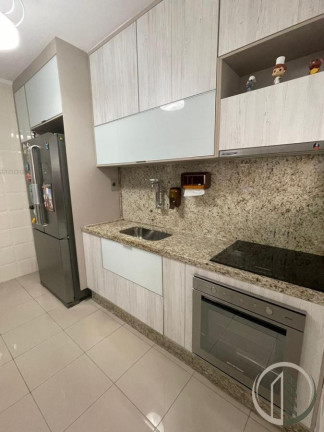Imagem Apartamento com 2 Quartos à Venda, 77 m² em Encruzilhada - Santos