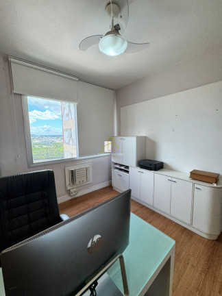 Imagem Imóvel com 3 Quartos à Venda, 115 m² em Barro Vermelho - Vitória