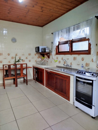 Imagem Casa com 4 Quartos à Venda, 300 m² em Jardim Márcia - Campos Do Jordão Imagem Casa com 4 Quartos à Venda, 300 m² em Jardim Márcia - Campos Do Jordão