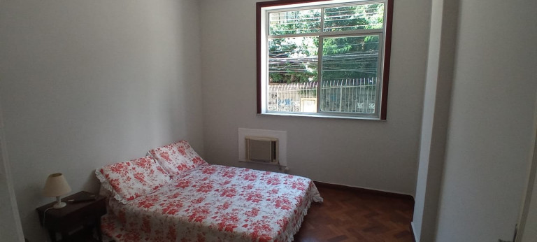 Imagem Imóvel com 3 Quartos à Venda, 114 m² em Humaitá - Rio De Janeiro Imagem Imóvel com 3 Quartos à Venda, 114 m² em Humaitá - Rio De Janeiro