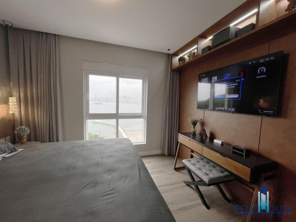 Imagem Apartamento com 4 Quartos à Venda, 190 m² em Pioneiros - Balneário Camboriú Imagem Apartamento com 4 Quartos à Venda, 190 m² em Pioneiros - Balneário Camboriú