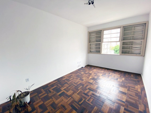 Apartamento com 3 Quartos à Venda,  em Floresta - Porto Alegre