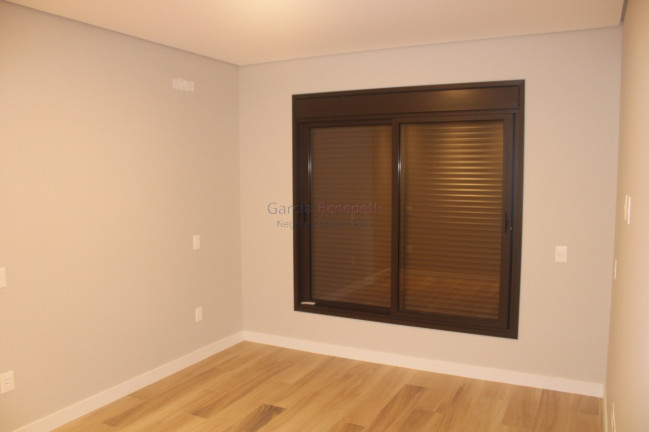 Imagem Casa com 4 Quartos à Venda, 348 m² em Medeiros - Jundiai Imagem Casa com 4 Quartos à Venda, 348 m² em Medeiros - Jundiai