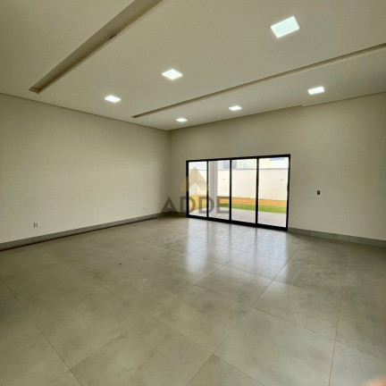 Imagem Casa com 3 Quartos à Venda, 405 m² em Green Park - Sorriso Imagem Casa com 3 Quartos à Venda, 405 m² em Green Park - Sorriso