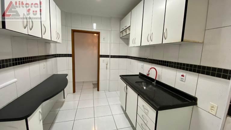 Imagem Apartamento com 2 Quartos à Venda, 76 m² em Guilhermina - Praia Grande