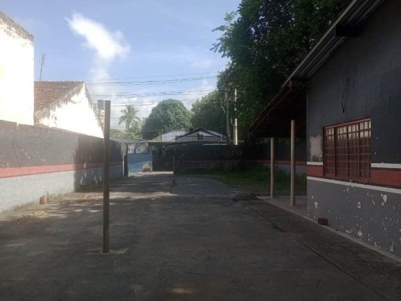Sala Comercial à Venda, 44 m² em Centro - Guaratinguetá