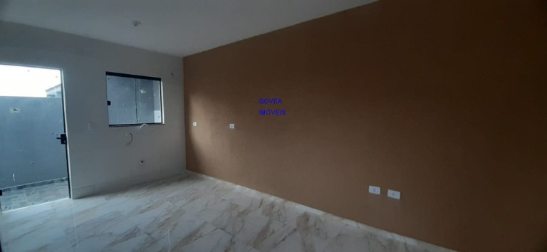 Imagem Casa com 2 Quartos à Venda, 42 m² em Campo De Santana - Curitiba