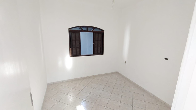 Imagem Casa com 2 Quartos à Venda, 250 m² em Jussara - Mongaguá