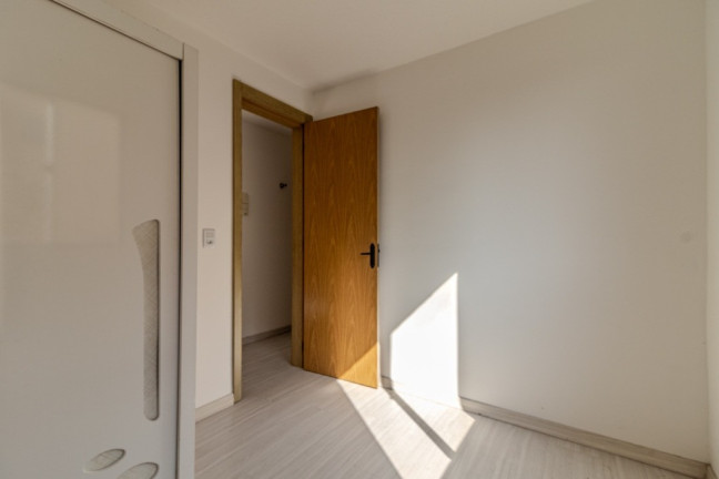 Imagem Apartamento com 2 Quartos à Venda, 45 m² em Jardim Leopoldina - Porto Alegre Imagem Apartamento com 2 Quartos à Venda, 45 m² em Jardim Leopoldina - Porto Alegre