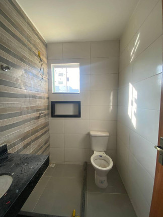 Imagem Casa com 2 Quartos à Venda, 240 m² em Raphaville - Maricá