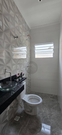 Imagem Casa com 2 Quartos à Venda, 125 m² em Balneário Tupy - Itanhaém Imagem Casa com 2 Quartos à Venda, 125 m² em Balneário Tupy - Itanhaém
