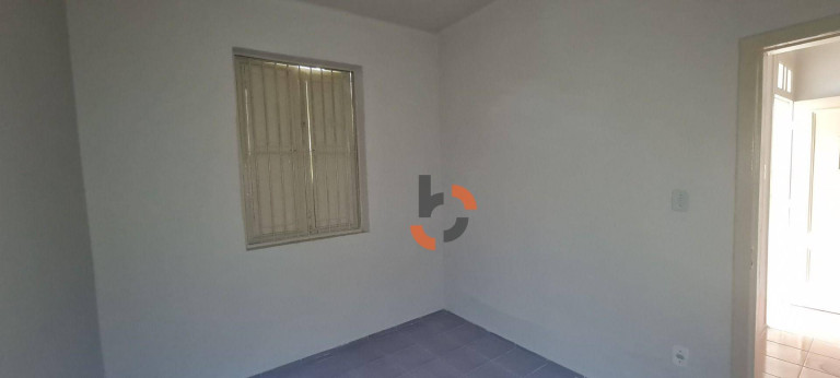 Imagem Casa com 2 Quartos à Venda, 92 m² em Caonze - Nova Iguaçu