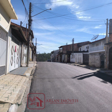 Imagem Casa com 2 Quartos à Venda, 81 m² em Nova Era - Caieiras