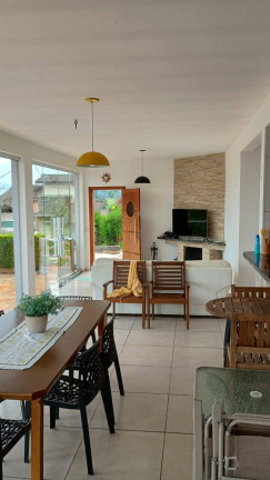 Imagem Casa com 4 Quartos à Venda, 600 m² em Piracaia Imagem Casa com 4 Quartos à Venda, 600 m² em Piracaia
