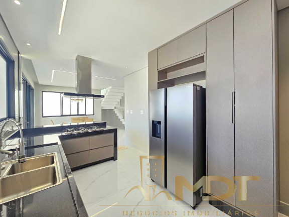 Imagem Casa com 5 Quartos à Venda, 310 m² em Itapoã - Belo Horizonte Imagem Casa com 5 Quartos à Venda, 310 m² em Itapoã - Belo Horizonte