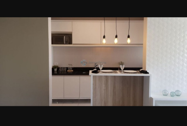 Imagem Apartamento com 3 Quartos à Venda, 77 m² em Mercês - Curitiba
