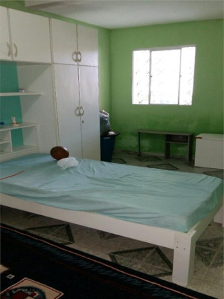 Imagem Imóvel com 4 Quartos à Venda, 150 m² em Siqueira - Fortaleza Imagem Imóvel com 4 Quartos à Venda, 150 m² em Siqueira - Fortaleza