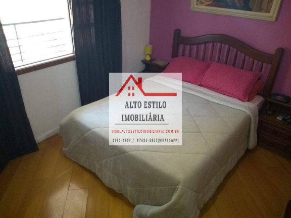 Imagem Casa com 4 Quartos à Venda, 639 m² em Vila Valqueire - Rio De Janeiro Imagem Casa com 4 Quartos à Venda, 639 m² em Vila Valqueire - Rio De Janeiro