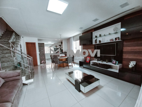 Imagem Casa com 3 Quartos à Venda, 300 m² em Jardim Asteca - Vila Velha Imagem Casa com 3 Quartos à Venda, 300 m² em Jardim Asteca - Vila Velha