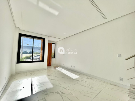 Imagem Casa com 2 Quartos à Venda, 88 m² Imagem Casa com 2 Quartos à Venda, 88 m²