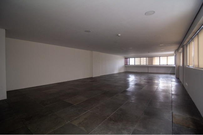 Sala Comercial à Venda, 135 m² em Vila Monte Alegre - São Paulo
