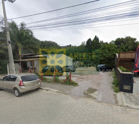 Imagem Terreno à Venda, 300 m² em Bombas - Bombinhas Imagem Terreno à Venda, 300 m² em Bombas - Bombinhas