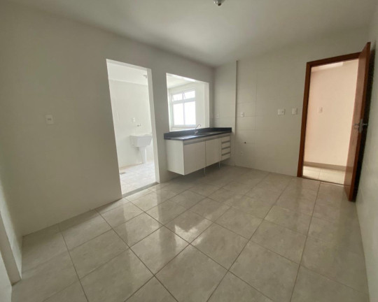 Imagem Imóvel com 3 Quartos à Venda, 120 m² em São Mateus - Juiz De Fora