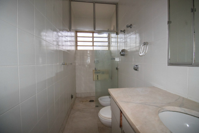 Imagem Casa com 5 Quartos à Venda, 209 m² em Moema - São Paulo Imagem Casa com 5 Quartos à Venda, 209 m² em Moema - São Paulo