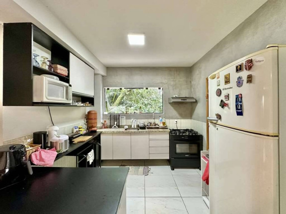 Imagem Casa com 3 Quartos à Venda, em Parque Ideal - Carapicuíba Imagem Casa com 3 Quartos à Venda, em Parque Ideal - Carapicuíba