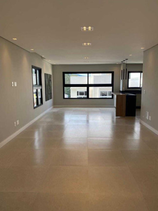 Imagem Sobrado com 3 Quartos à Venda, 255 m² em Fazenda Rodeio - Mogi Das Cruzes Imagem Sobrado com 3 Quartos à Venda, 255 m² em Fazenda Rodeio - Mogi Das Cruzes