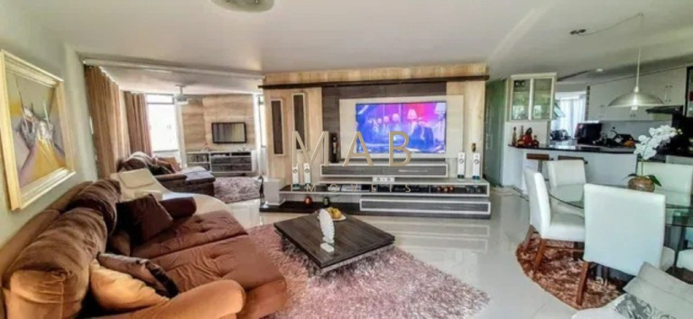 Cobertura com 3 Quartos à Venda, 231 m² em Canasvieiras - Florianópolis