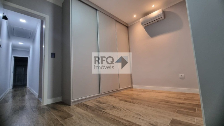 Imagem Casa com 3 Quartos à Venda, 150 m² em Vila Gumercindo - São Paulo