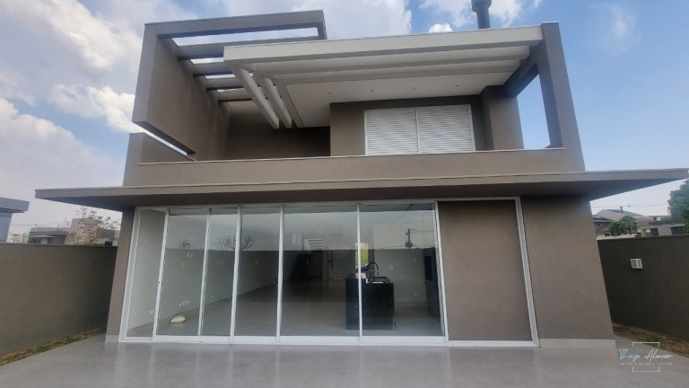 Imagem Casa de Condomínio com 3 Quartos à Venda, 368 m² em Residencial Alphaville Iii - Campo Grande Imagem Casa de Condomínio com 3 Quartos à Venda, 368 m² em Residencial Alphaville Iii - Campo Grande