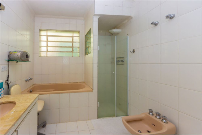 Imagem Casa com 3 Quartos à Venda, em Vila Nova Conceição - São Paulo Imagem Casa com 3 Quartos à Venda, em Vila Nova Conceição - São Paulo