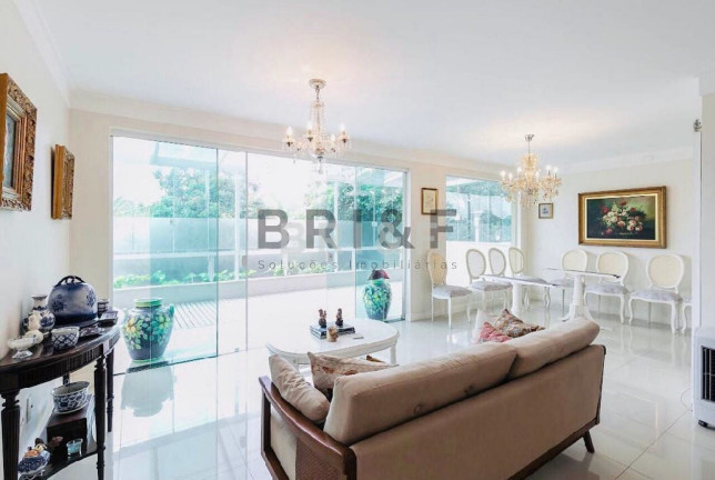 Imagem Casa com 4 Quartos à Venda, 260 m² em Brooklin - São Paulo Imagem Casa com 4 Quartos à Venda, 260 m² em Brooklin - São Paulo