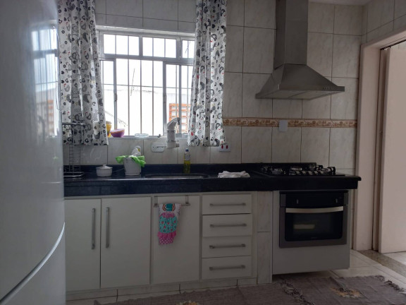 Imagem Casa com 3 Quartos à Venda, em São Paulo Imagem Casa com 3 Quartos à Venda, em São Paulo