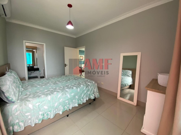 Imagem Sobrado com 5 Quartos à Venda, 323 m² em Centro - Itanhaém Imagem Sobrado com 5 Quartos à Venda, 323 m² em Centro - Itanhaém